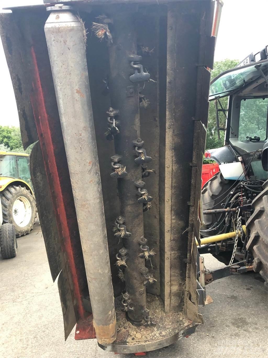 Kuhn RSM210 Balleskærere og -stablere