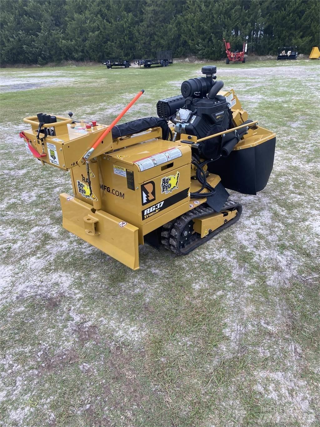 Rayco RG37T Fældebunkelæggere