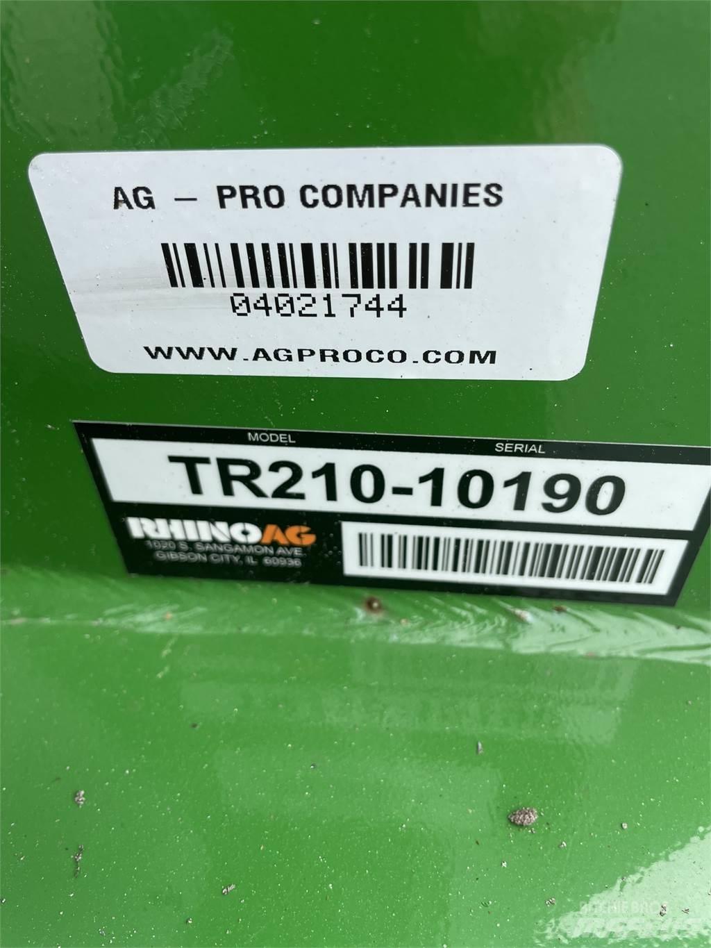 Rhino TR210 Balleskærere og -stablere