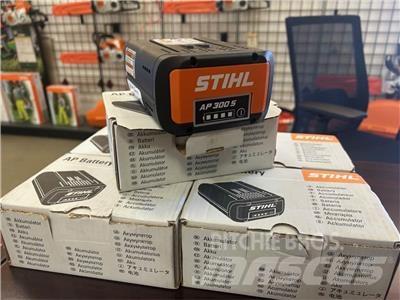 Stihl AP300S Golf vogne