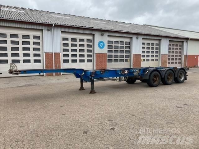 Schmitz Container Semi-trailer med chassis