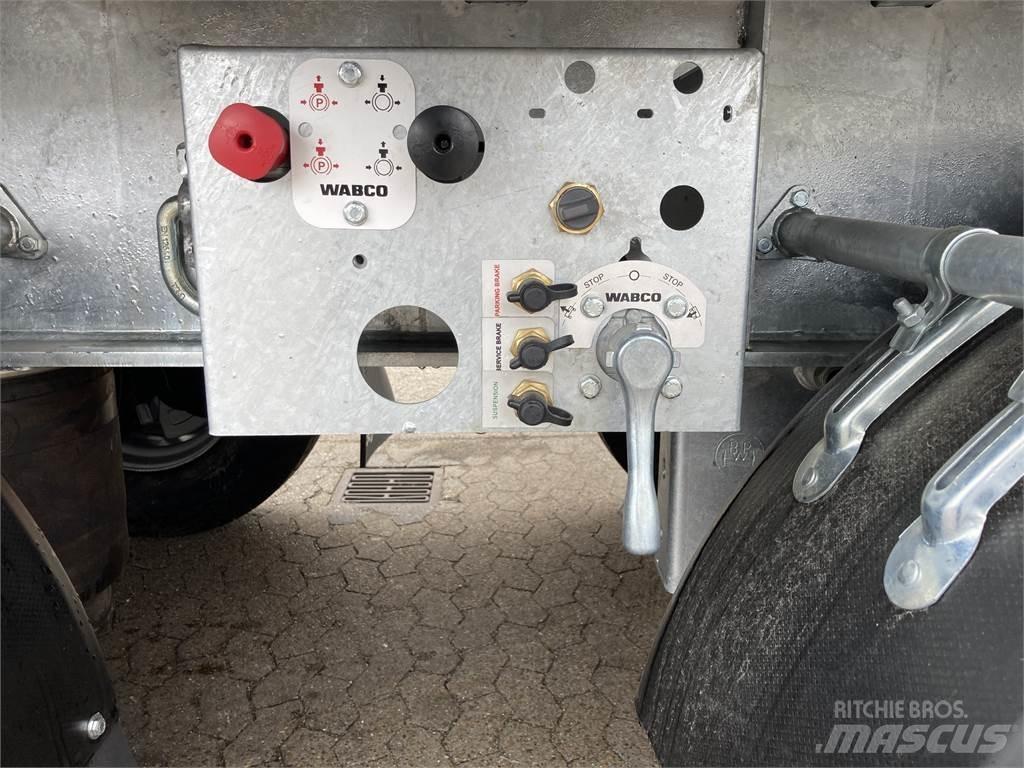  Seyit Usta Semi-trailer med lad/flatbed