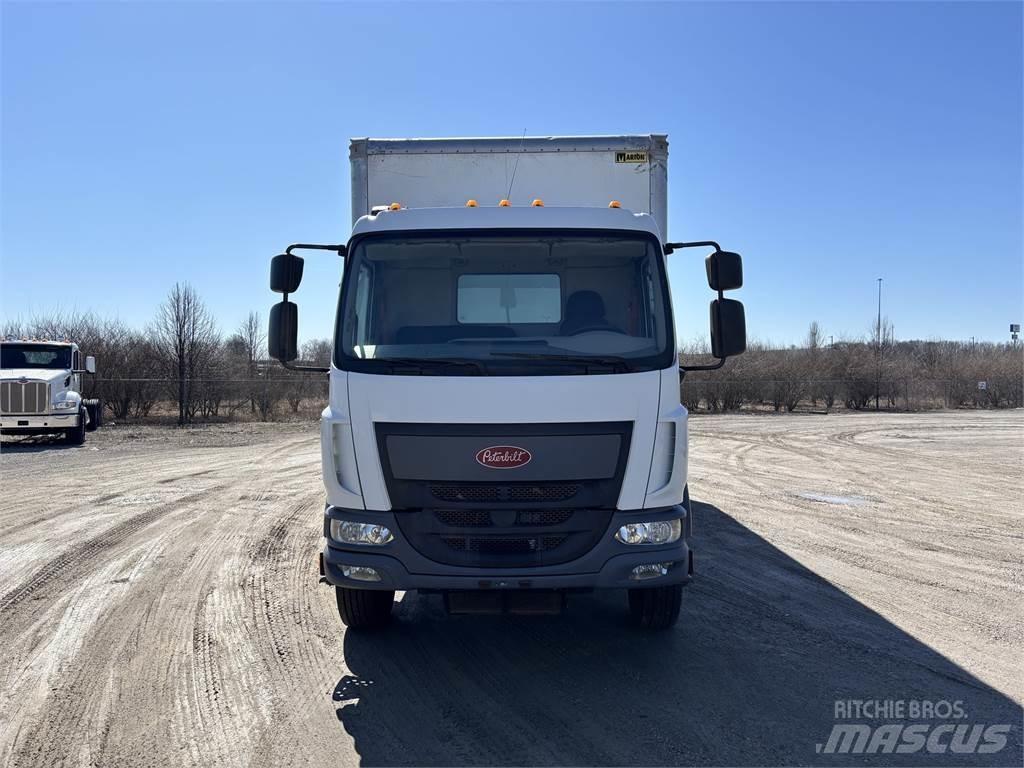 Peterbilt 220 Fast kasse