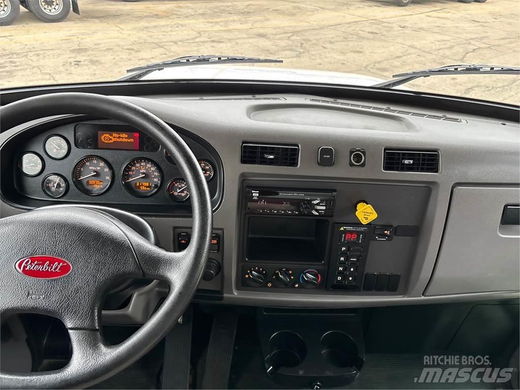 Peterbilt 337 Fast kasse