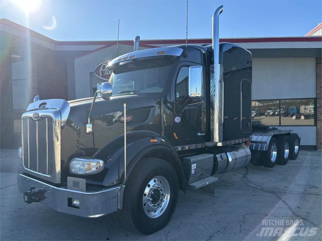 Peterbilt 567 Trækkere