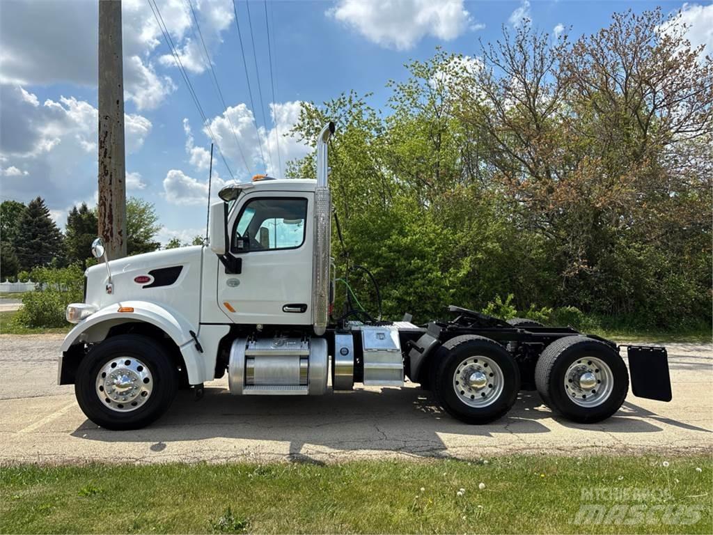 Peterbilt 567 Trækkere