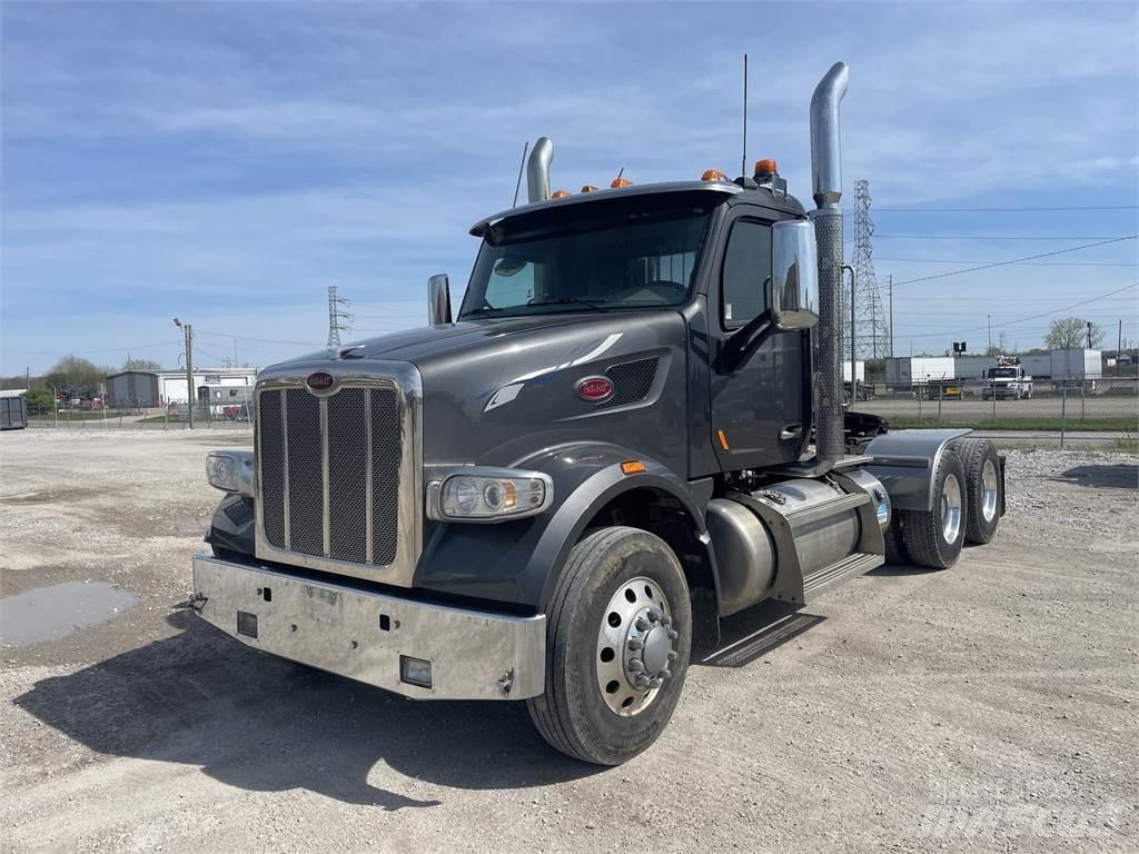 Peterbilt 567 Trækkere