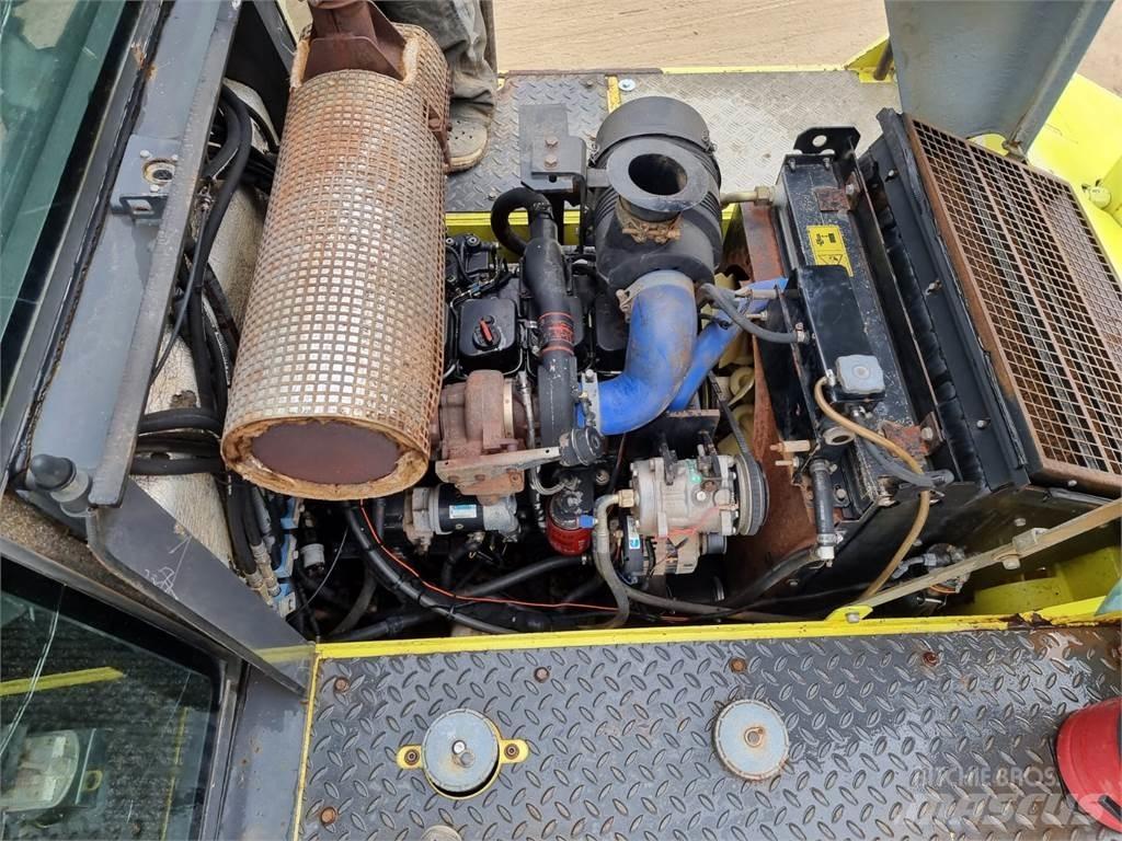 Ammann AP240 Tromle med luftdæk
