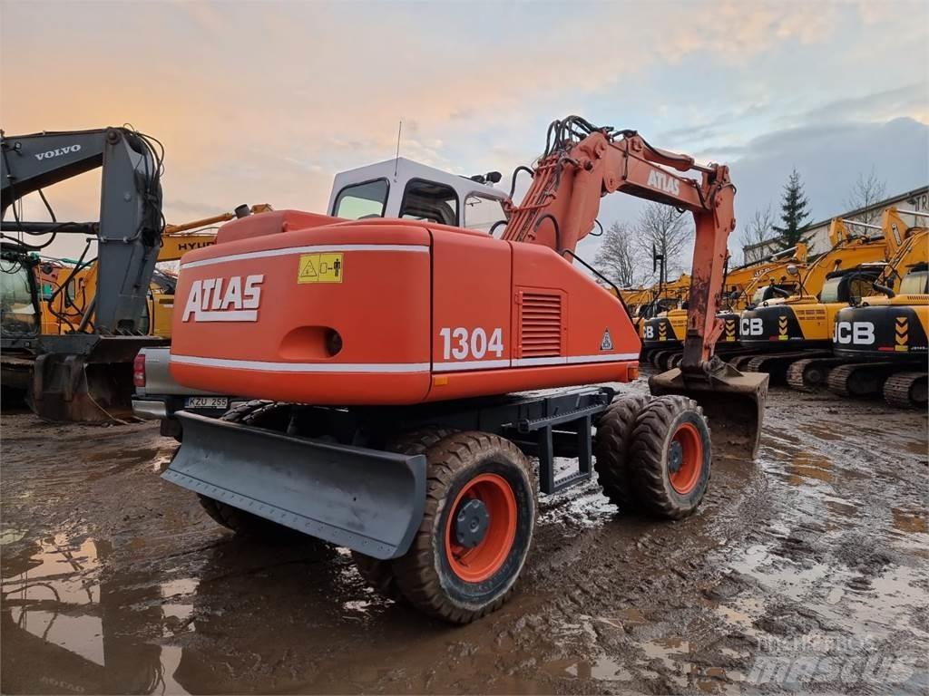 Atlas 1304 Gravemaskiner på hjul