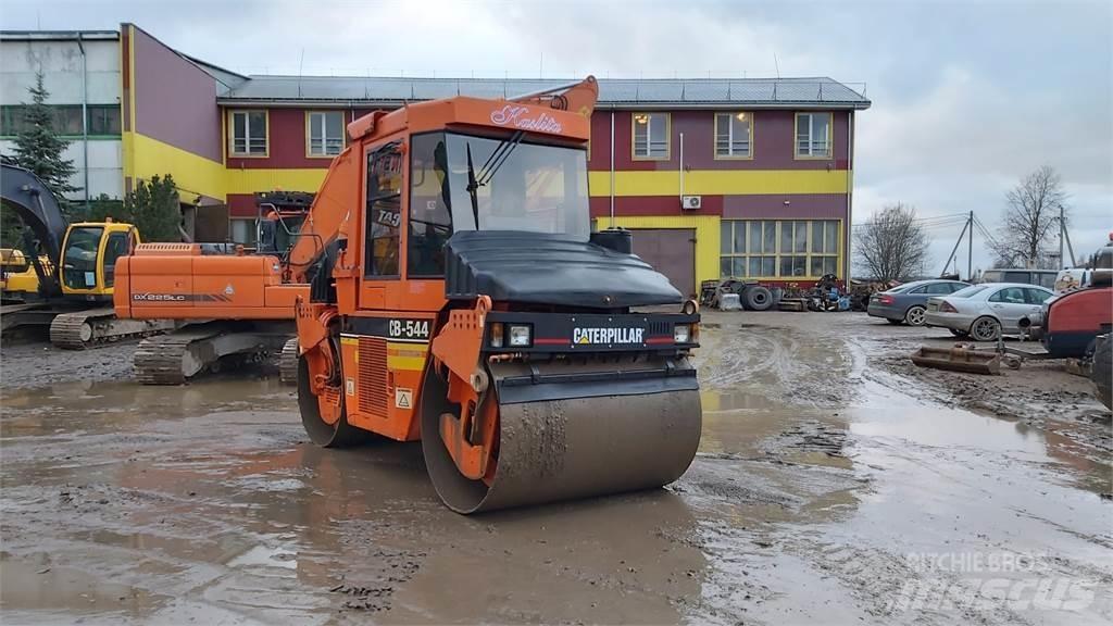CAT CB544 Tvilling tromle