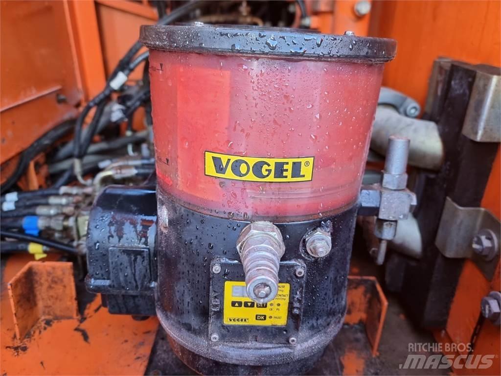 Doosan DX225LC Gravemaskiner på larvebånd