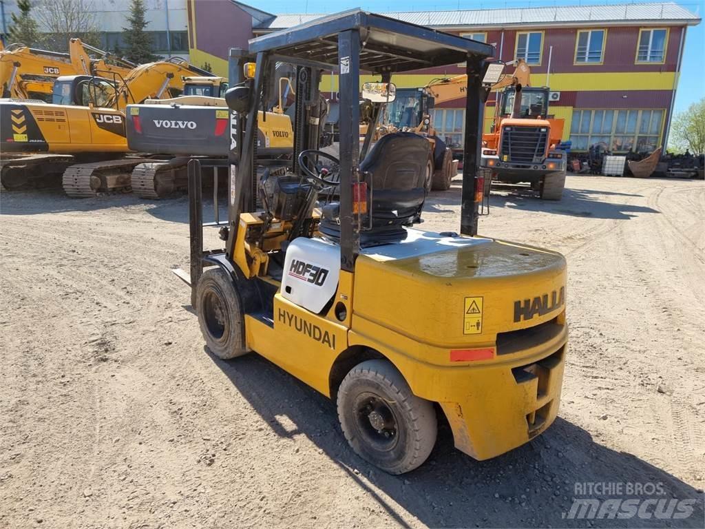 Hyundai Halla HDF30 Diesel gaffeltrucks