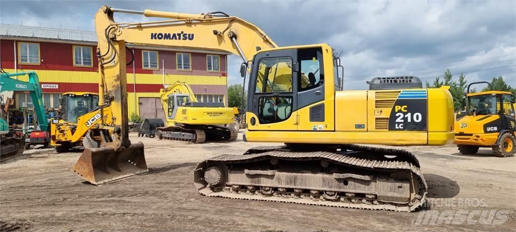 Komatsu PC210LC Gravemaskiner på larvebånd
