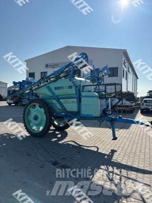 Berthoud Racer 3200/18 Trailersprøjter