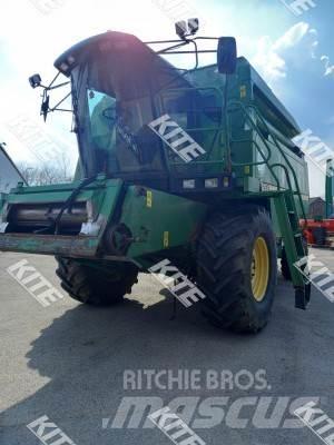 John Deere 2256 2WD Mejetærskere