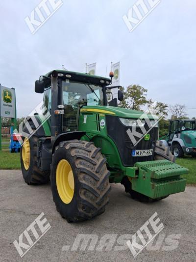 John Deere 7230R Traktorer