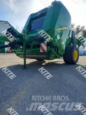 John Deere V451M Rundballe-pressere