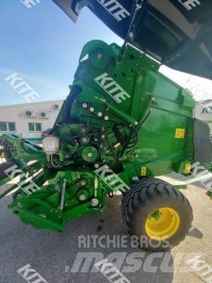 John Deere V451M Rundballe-pressere