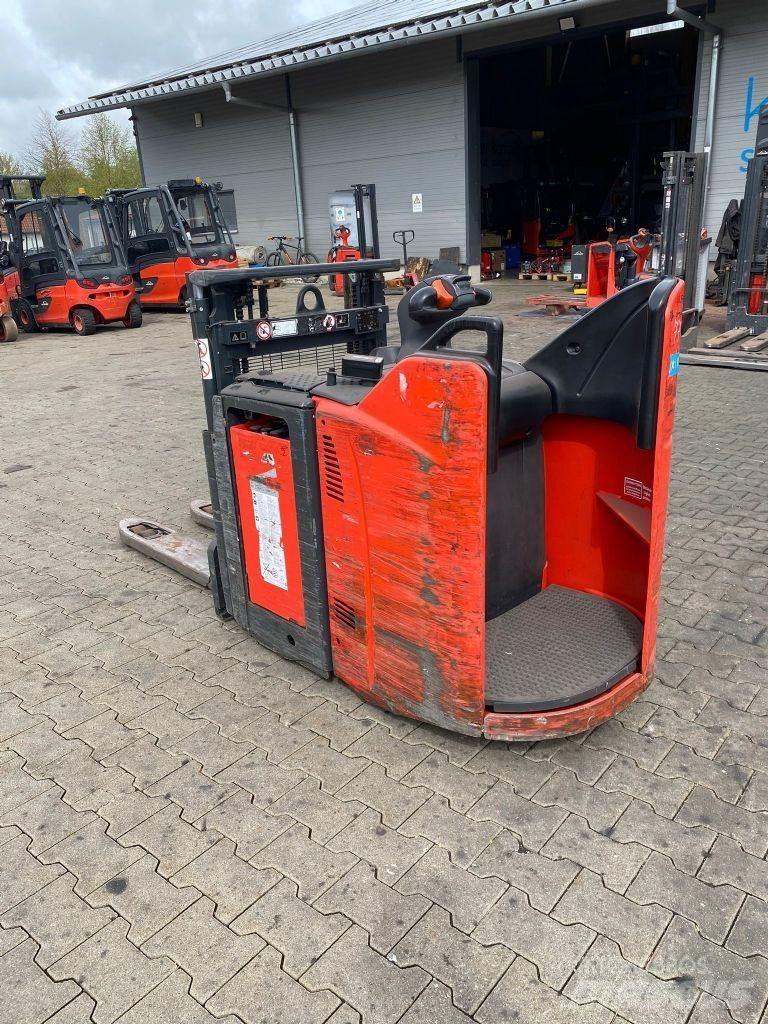 Linde D 12 SP Gaffelstabler med gående fører