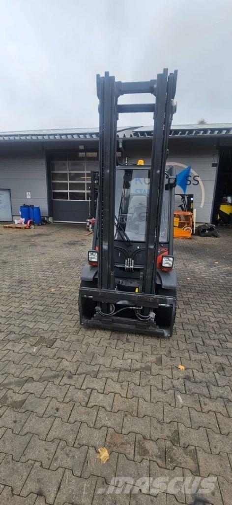 Linde H 30 D-02 Diesel gaffeltrucks
