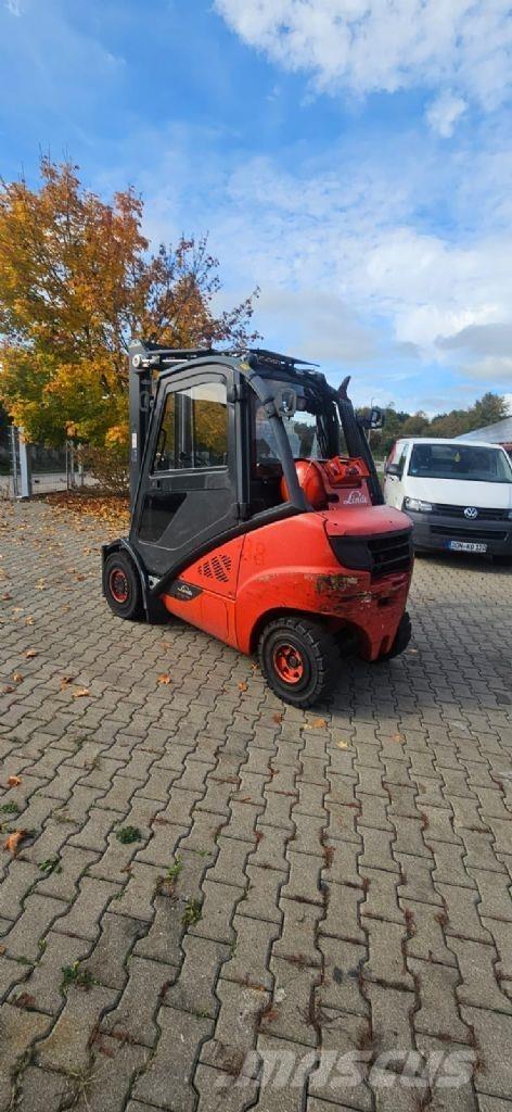 Linde H 30 T-02 LPG gaffeltrucks