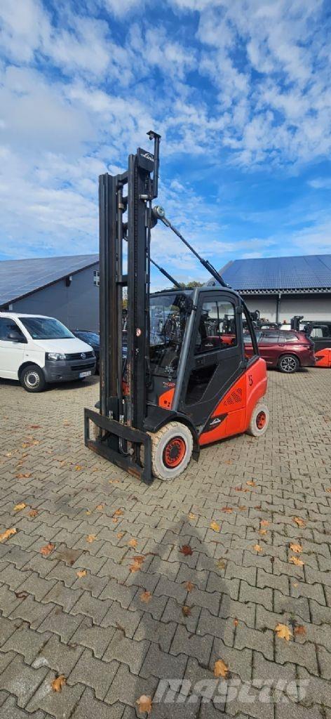 Linde H 30 T-02 LPG gaffeltrucks