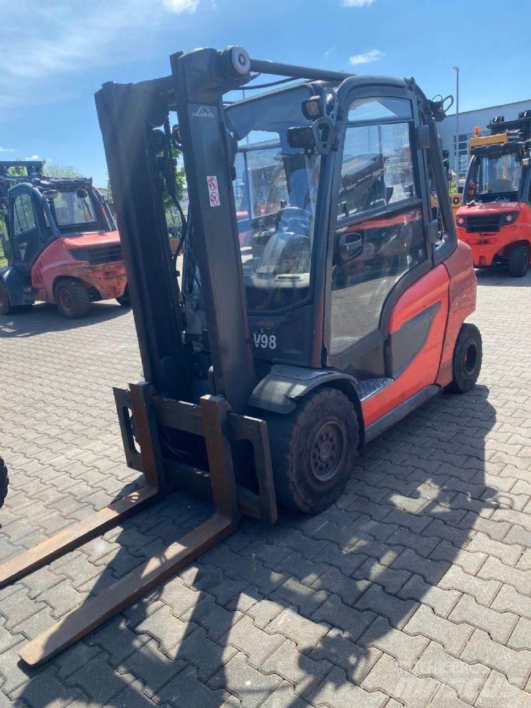 Linde H 35 T-01 LPG gaffeltrucks