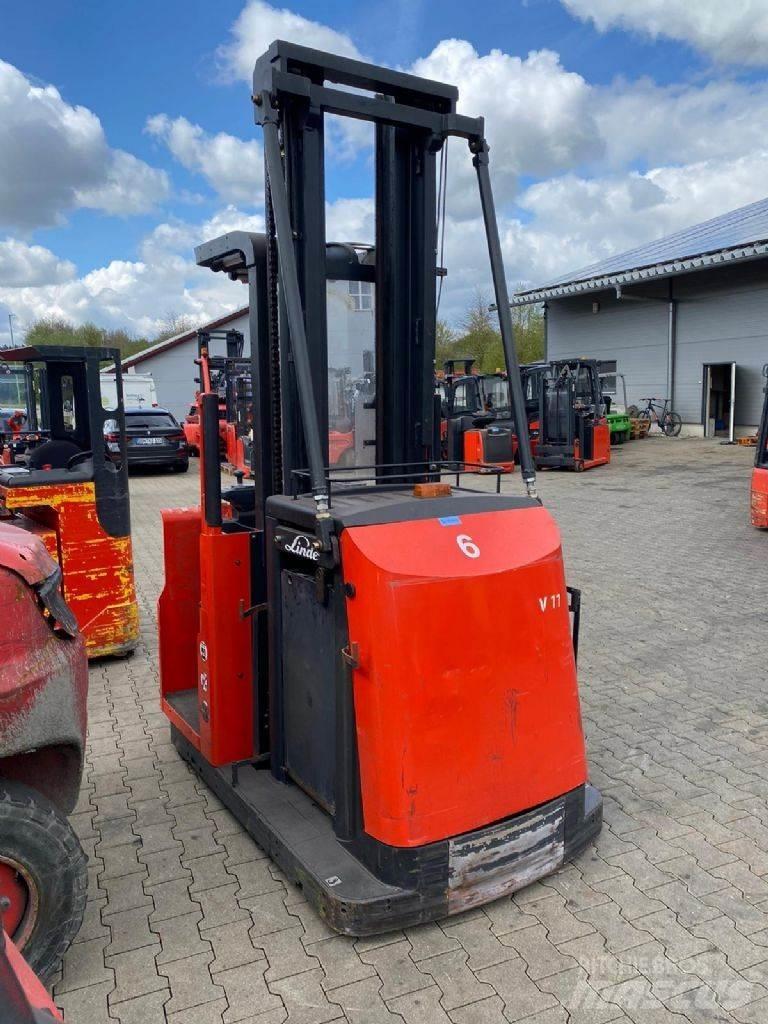 Linde V 11 015 Plukketruck, medium