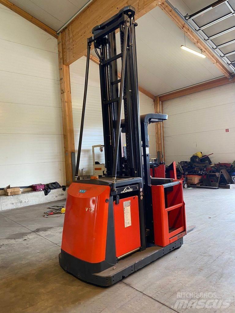 Linde V 12-02 Plukketruck, høj