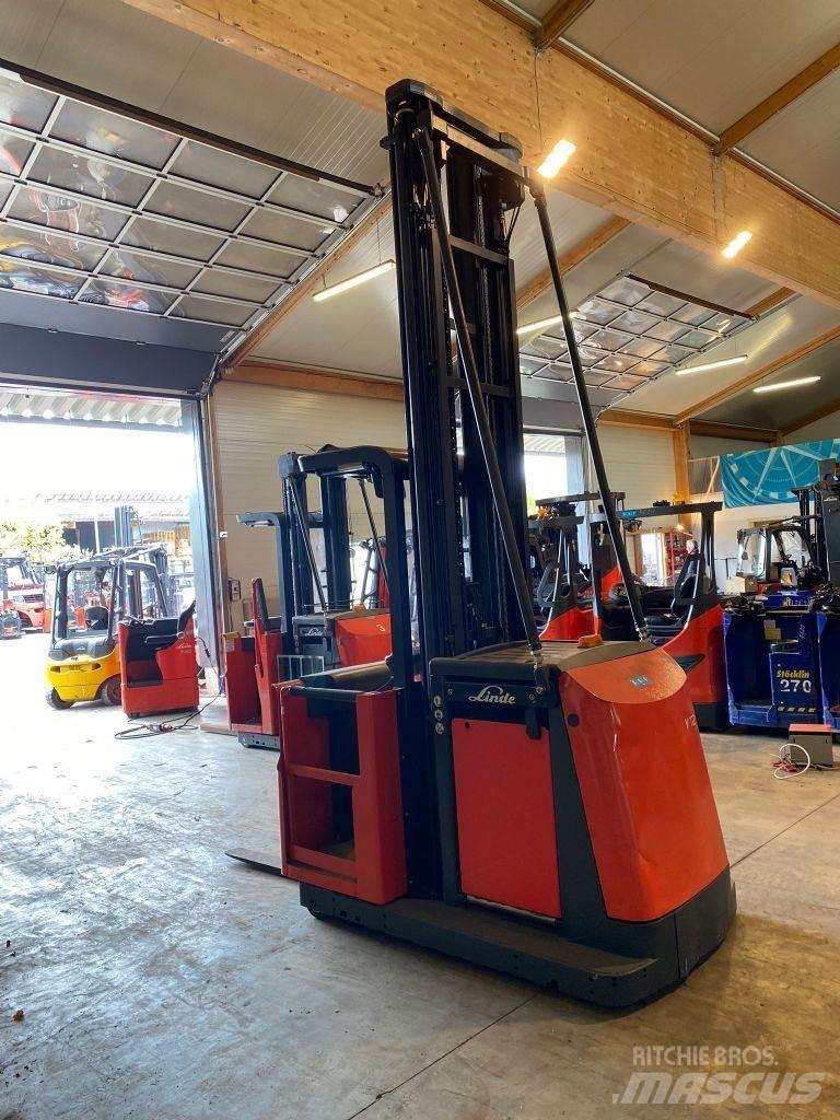 Linde V 12-02 Plukketruck, høj