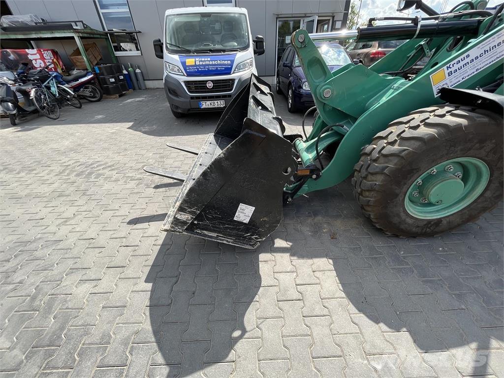 CAT 906 M Læssemaskiner på hjul