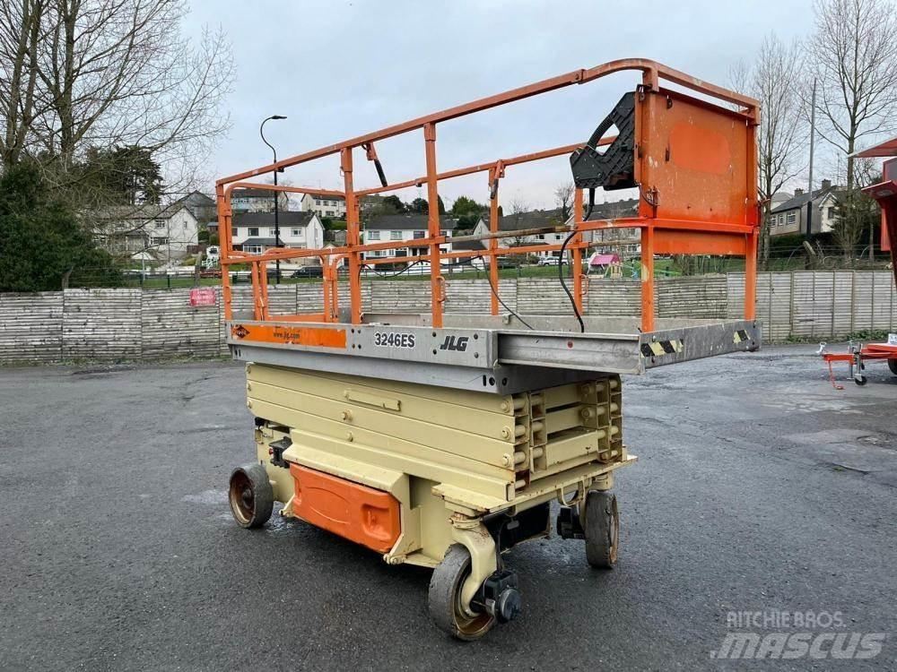 JLG 3246ES Saxlifte