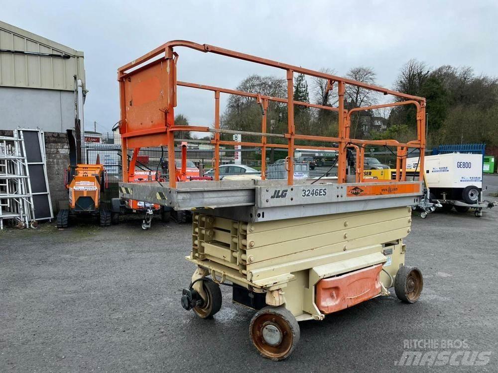 JLG 3246ES Saxlifte