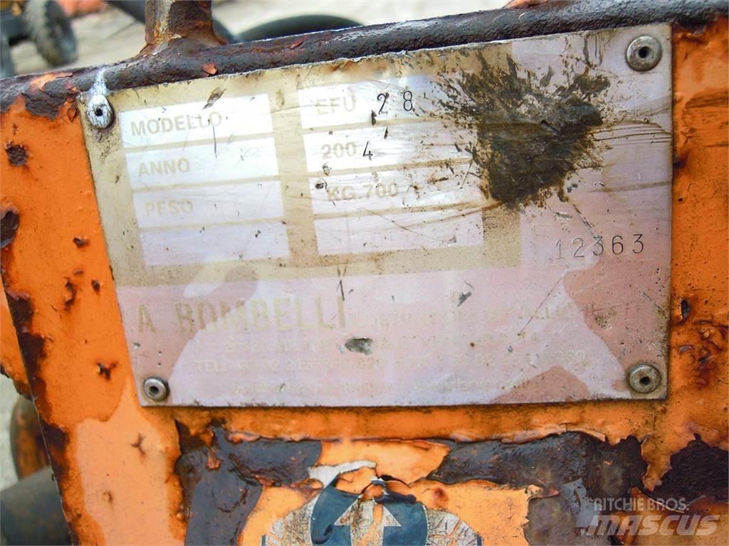  BOMBELLI EFU 28 Sneskovle og -plove