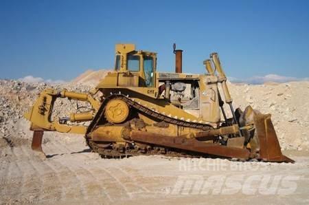CAT D10 Bulldozer på larvebånd