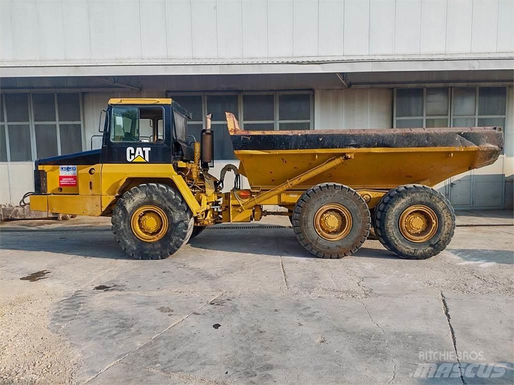 CAT D250E Terrængående lastbiler