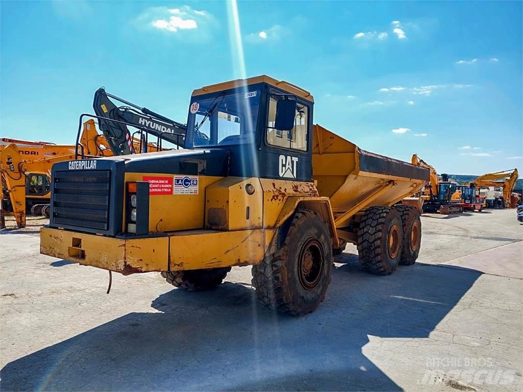 CAT D250E Terrængående lastbiler