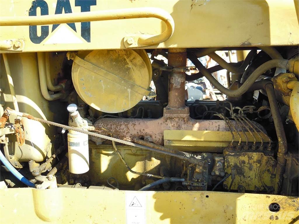 CAT D5B Bulldozer på larvebånd