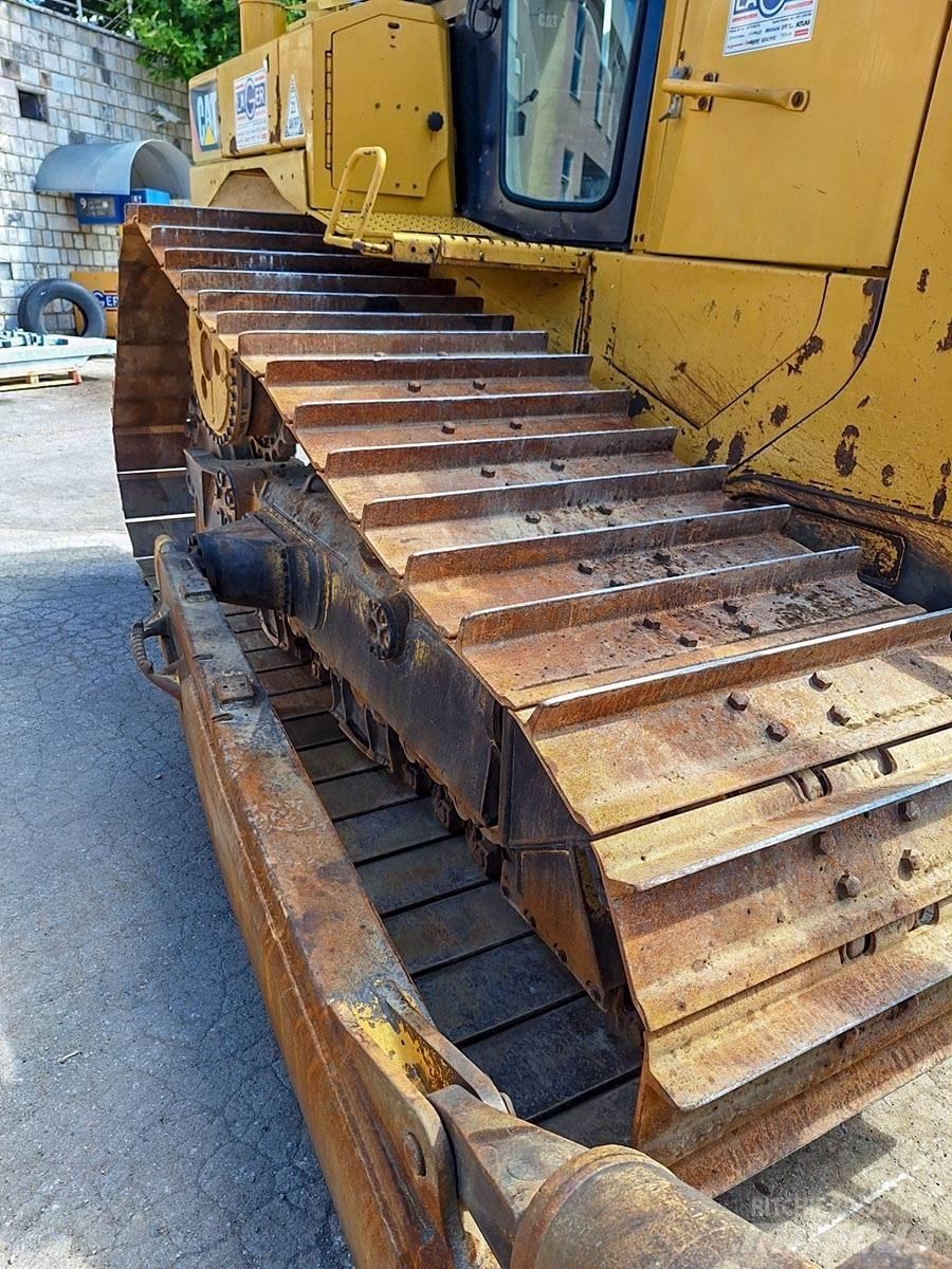 CAT D6T Bulldozer på larvebånd