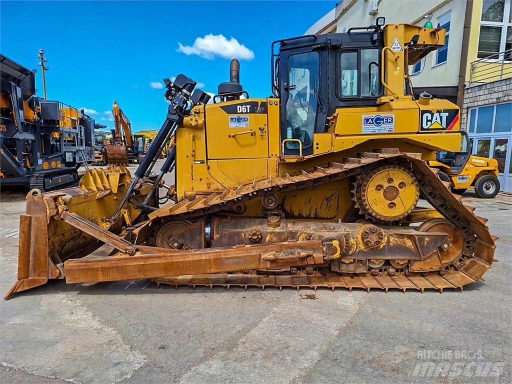 CAT D6T Bulldozer på larvebånd
