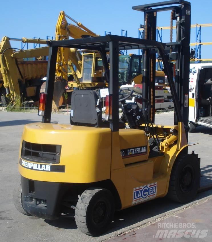 CAT DP20 Diesel gaffeltrucks