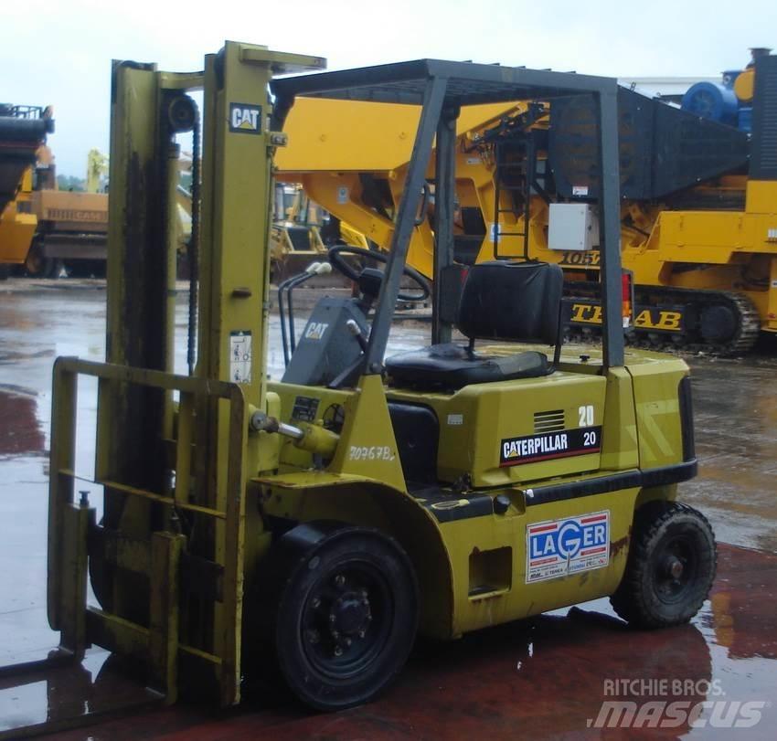 CAT GP20 Gaffeltrucks - andre