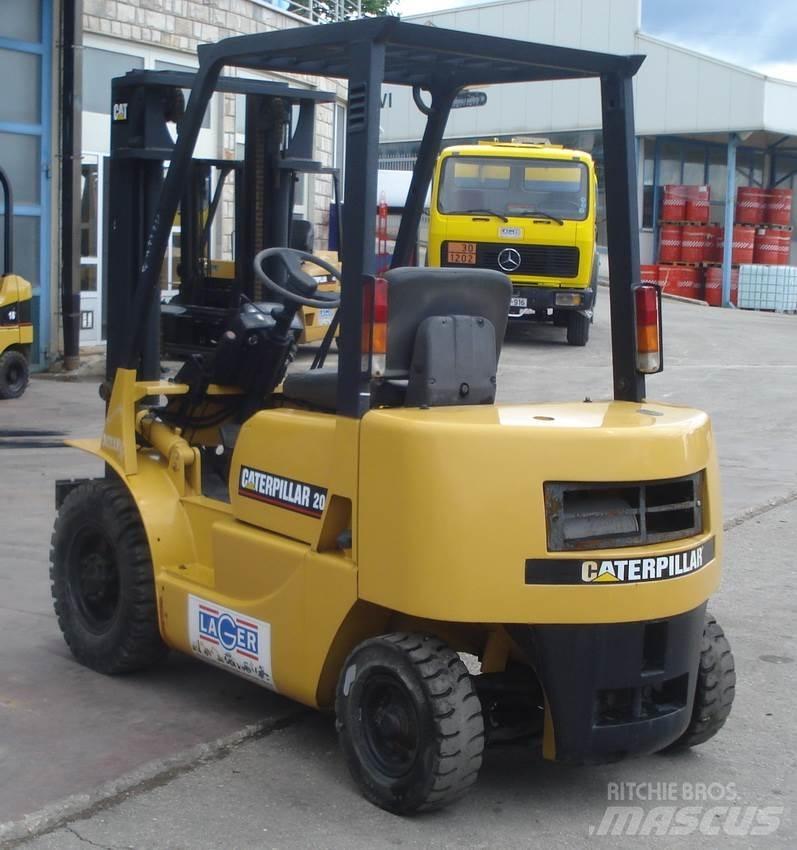 CAT GP20 Gaffeltrucks - andre