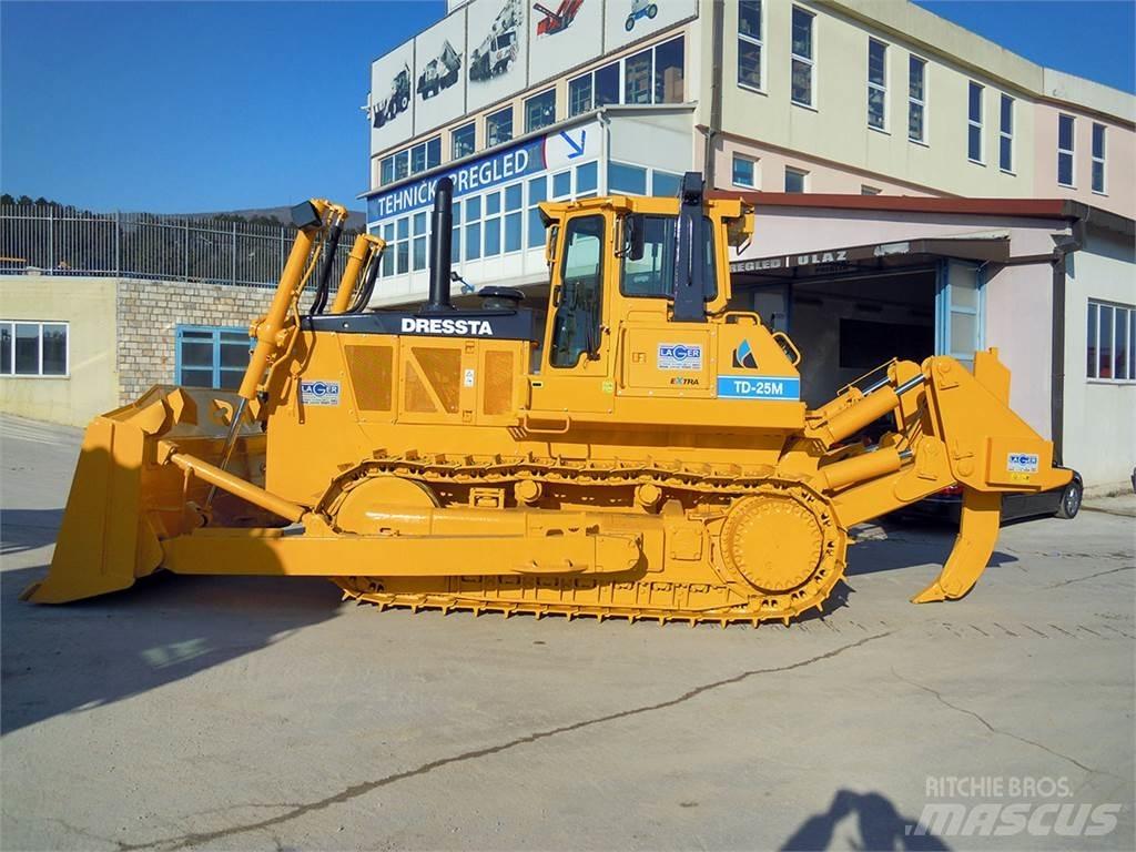 Dressta TD-25M Bulldozer på larvebånd
