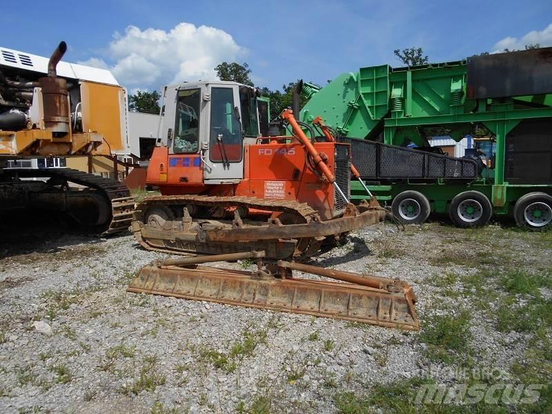 Fiat-Hitachi FD-145-1T Bulldozer på larvebånd