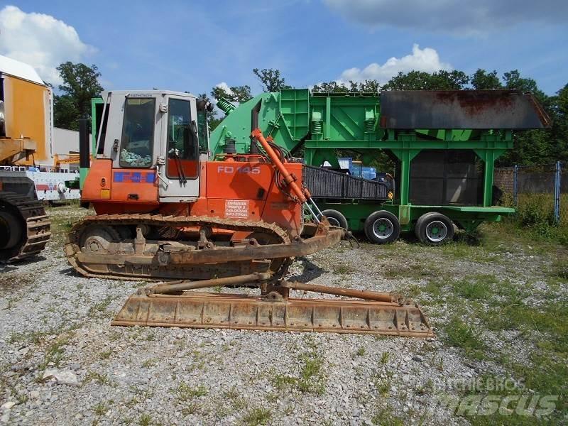 Fiat-Hitachi FD-145-1T Bulldozer på larvebånd
