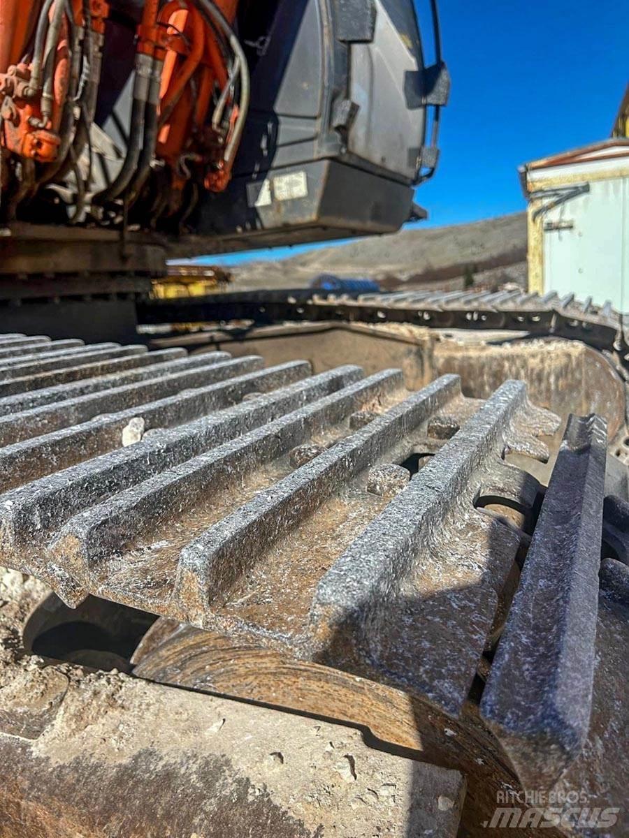 Hitachi ZX350LCN-3 Gravemaskiner på larvebånd