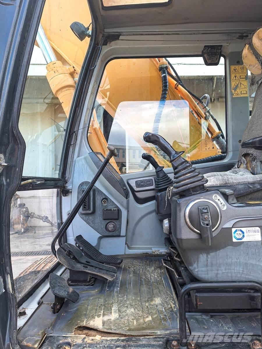 Hyundai 210LC-7A Gravemaskiner på larvebånd