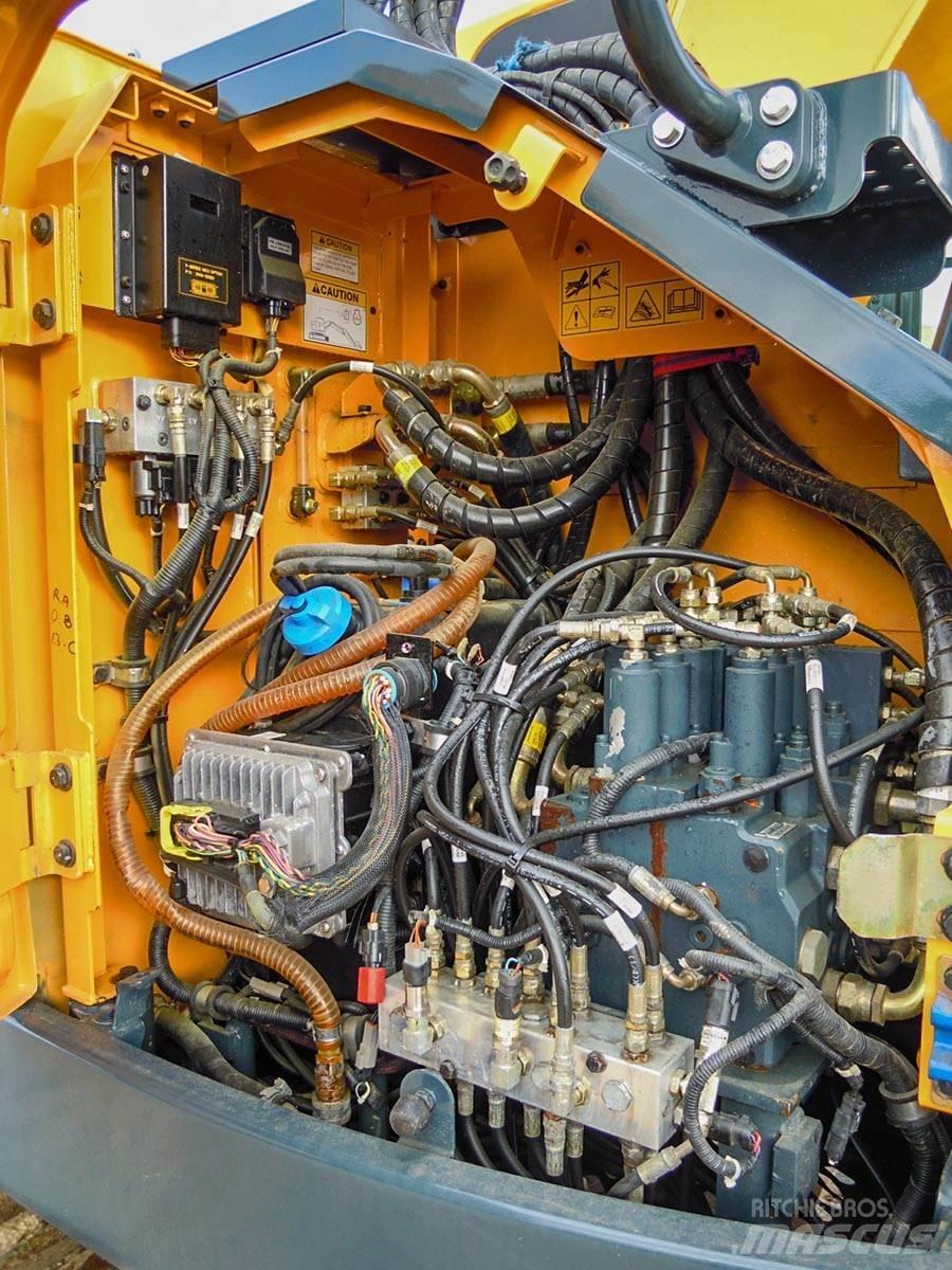 Hyundai HX145LCR Gravemaskiner på larvebånd