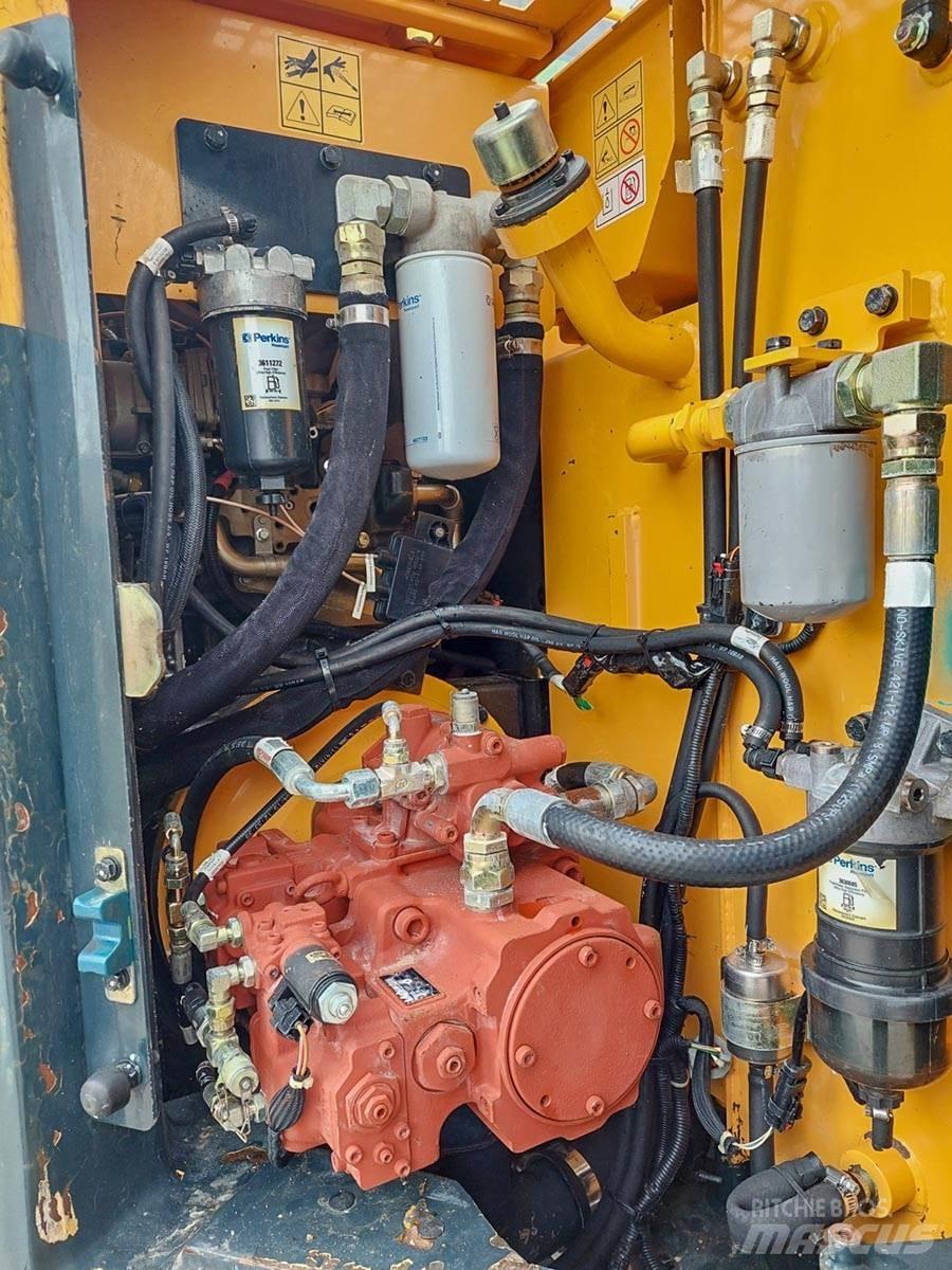 Hyundai R145LCR-9A Gravemaskiner på larvebånd